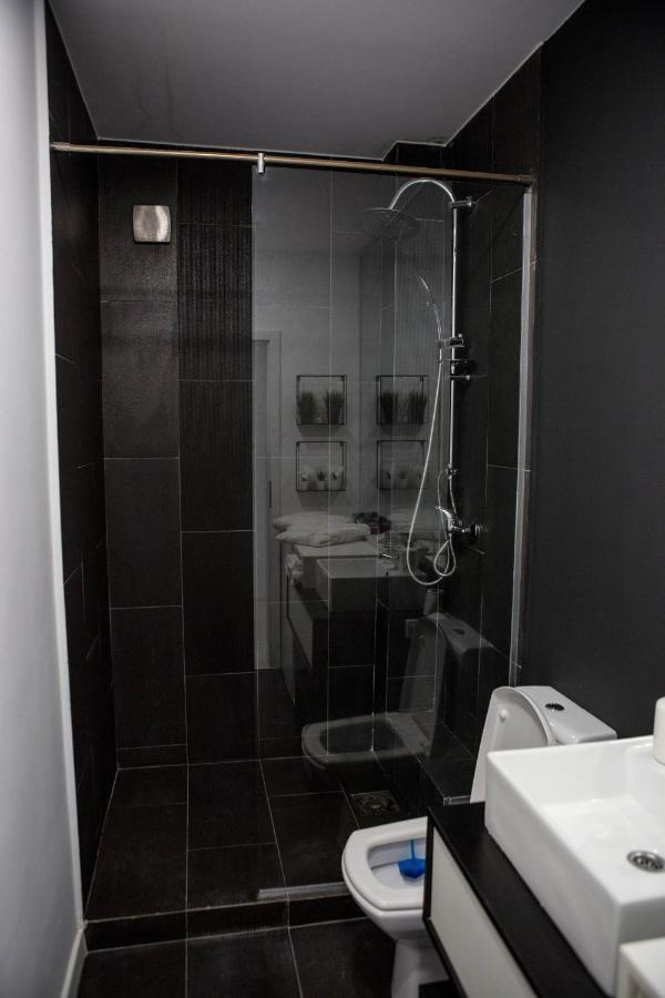 Cosy Elfs Crib 1, ,free Parking, Self Check In And Check Out, By Elf Appartement Voluntari